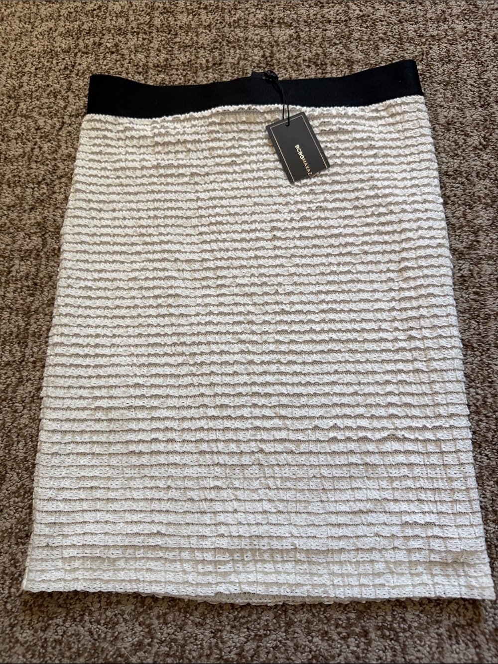 BCBGMAXAZRIA White Textured Pencil Skirt with Black Waistband
